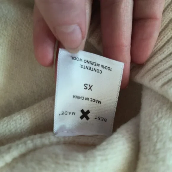 Duluth best made merino sweater - Picture 3 of 5